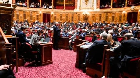 Municipales 2026 : la réforme du scrutin pour Paris, Lyon et Marseille massivement rejetée au Sénat
