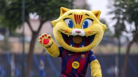 CAT, la estrella del Barça que enloquece a los culés en el campo y baila con Aitana: “El fotógrafo personal de Travis Scott nos preguntó si podía hacerle fotos”