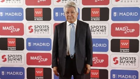 Cerezo presume del Metropolitano y manda un recado al Real Madrid sobre el ruido y los decibelios