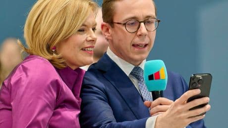 Bundestagspräsidentin Julia Klöckner will Bundestag zu TikTok bringen