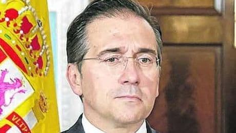 Albares propondrá una oficialidad parcial del euskera para lograr el aval de la UE