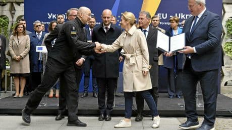 Tribunal pour juger la Russie : l’Europe veut-elle la paix ou la tête de Poutine ?
