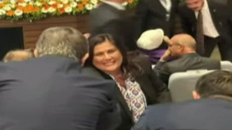 Özlem Çerçioğlu'dan sosyal medyada 'Erdoğan' adımı