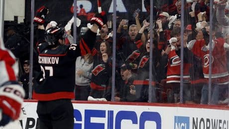 Svechnikov, Andersen lead Hurricanes past Capitals in Game 3 of second-round playoff series
