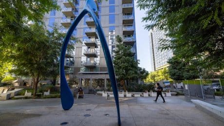 New 51-story apartment tower in downtown L.A. gets city nod