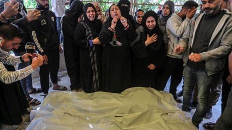 İsrail'in Gazze Şeridi'nin çeşitli bölgelerine saldırılarında 4 kişi yaşamını yitirdi
