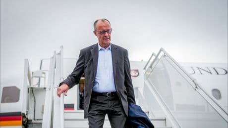 Härter als Baerbock: Mit einem Wort dreht Merz den deutschen Israel-Kurs