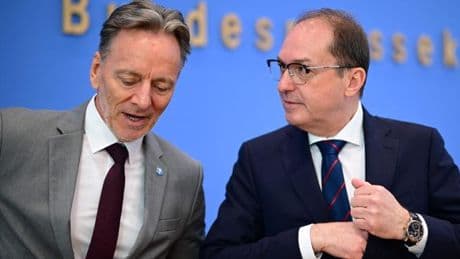 Dobrindt stellt BKA-Lagebild zur Cyber-Kriminalität vor – Sorge vor Hackern aus Russland