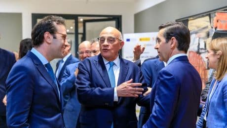 Economía abrirá en su página web un formulario para responder a preguntas sobre la opa del BBVA