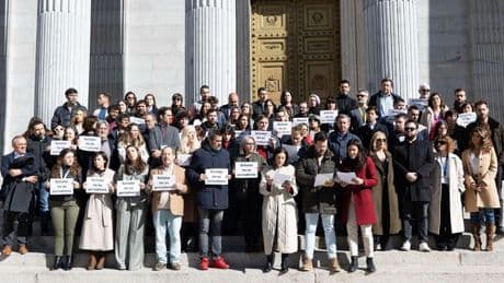 Los periodistas del Congreso se plantan ante un nuevo ataque de agitadores de extrema derecha