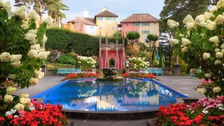 I visited the UK seaside town that looks like it belongs in Italy – with multicoloured houses and open air pool