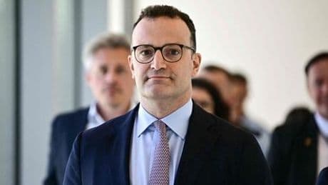 Bundeswehr: Jens Spahn fordert Vorbereitung für die Rückkehr der Wehrpflicht