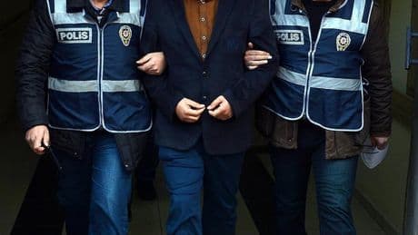 Şanlıurfa’da yağma ve tehdit operasyonu: 9 tutuklama