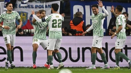 ¡Abde adelanta al Betis en el minuto 9 tras una genialidad de Isco!