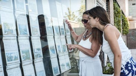 La creación de inmobiliarias en España se dispara al calor del boom de demanda y la escasez de oferta de viviendas