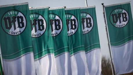 Fußball-Regionalliga: Nur 15 Spieler: VfB Lübeck erneut in Schwierigkeiten