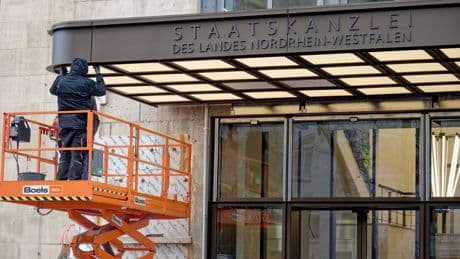 Bericht an den Landtag: Keine Sonderwünsche von Wüst bei Sanierung der Staatskanzlei