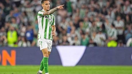 LIVE Conference League: basisplaatsen voor ex-Eredivisie-sterren Antony (Betis) en Noni Madueke (Chelsea)