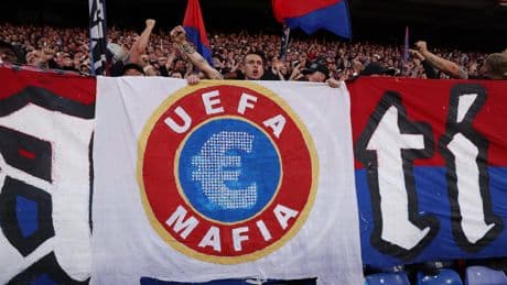 Ligue Conférence : «UEFA mafia», les supporters de Crystal palace enragent toujours contre Textor et les instances