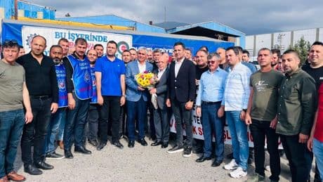 Yolbulan grevi 321 gündür sürüyor: Hak-İş işçileri ziyaret etti