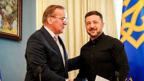 Ukraine-Reise: Pistorius kündigt mehr Geld für Ukraine an
