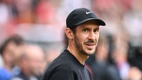 Nach erfolgreicher Saison! - Neuer Vertrag für DIESEN Bundesliga-Trainer