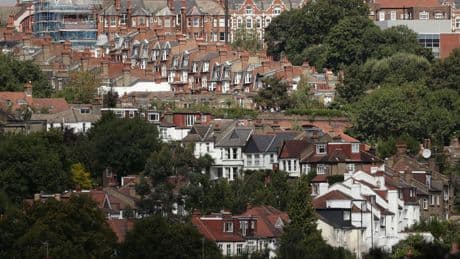 How much the average house seller is willing to accept below the asking price