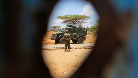 Base navale e terre rare per gli Usa: cosa c'è dietro la mossa africana di Trump