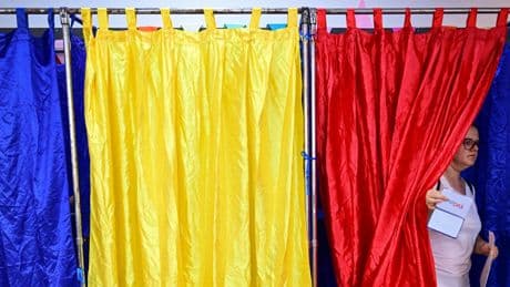 Rumänien | Wiederholungswahl in Rumänien: Vor der Villa des Afrika-Söldners Horațiu Potra