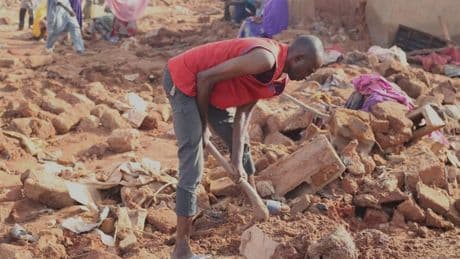 Death toll reaches at least 200 in Nigerian town submerged in floods as rescue efforts halted