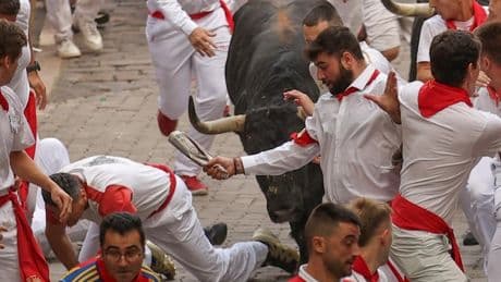 Una manada dividida protagoniza una carrera rápida con algunos momentos de tensión