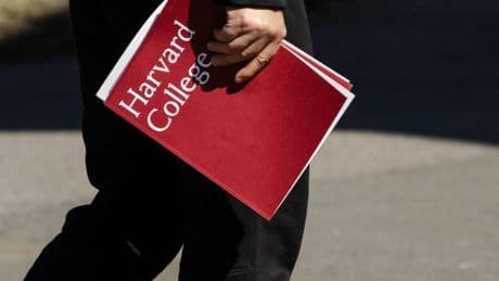 USA: Wegen Trumps Kürzungen: Harvard-Präsident Garber verzichtet auf 25 Prozent seines Gehalts