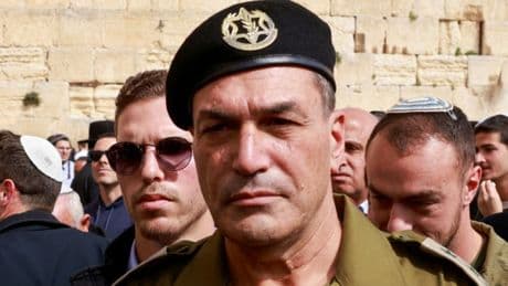 Israels Armeechef bestätigt Einberufung zehntausender Reservisten