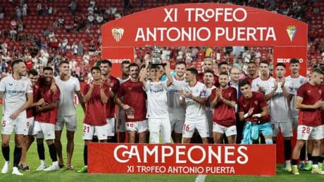 Las dudas crecen en el Sevilla en otro tributo a Antonio Puerta