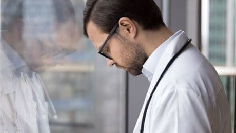 Doctor reveals eerie symptom that could prove someone has less than a day to live