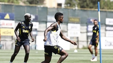 Fenerbahçe, Feyenoord maçı hazırlıklarını sürdürdü!
