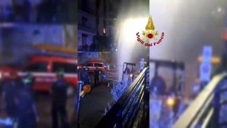 Pegli, perdita d'acqua in via Laviosa: fontana di oltre 10 metri | Video