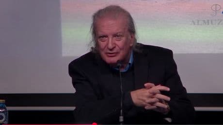Curiosidad, lectura, reflexión... las claves para formarse a uno mismo, según Gerardo Muñoz