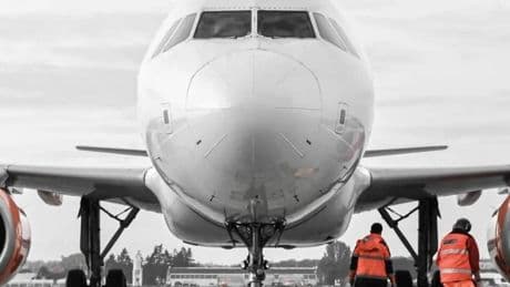 Droht Ferien-Chaos in Düsseldorf?: Wichtiger Flughafen-Dienstleister meldet Insolvenz an – 340 Beschäftigte betroffen