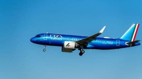 Missile Houthi contro l’aeroporto di Tel Aviv: Ita sospende tutti i voli fino a 6 maggio