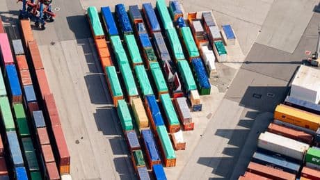 Konjunktur: Wirtschaft schrumpft stärker als erwartet