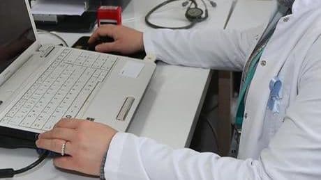 Aile hekimliklerinde yeni dönem: İkamete dayalı yeni uygulama başlıyor