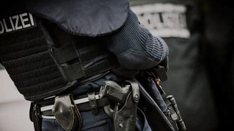 NRW weist Doppelstaatler in Kriminalstatistik aus – scharfe Kritik von SPD und Grünen
