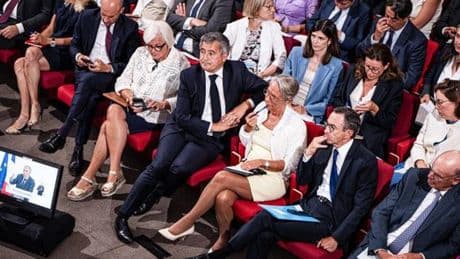 Le gouvernement Bayrou, quatrième plus bref de la Vᵉ République