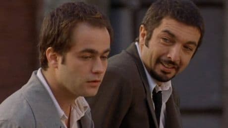 "Elegante y astutamente irónica": este clásico argentino con Ricardo Darín cumple 25 años, y ahora se reestrena en cines