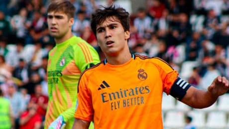 0-0: El Castilla empata en Mérida y dice prácticamente adiós al playoff