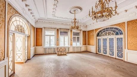Villa mit Vergangenheit: Wie im Kaufrausch im Land der Wohnungseigentümer