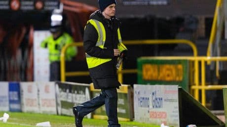 Dundee Utd reduce Aberdeen ticket allocation for Tannadice Premiership finale after bottle and coin flashpoints