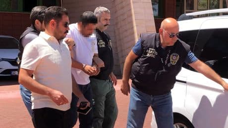 Isparta'da cinayet! 'Kız arkadaşımı rahatsız ettin' tartışmasında tabancayla kalbinden vuruldu