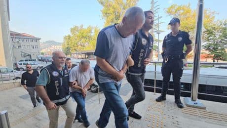 Gündüz vakti dedektörle define avcılığı